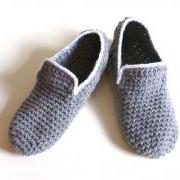 Man feet get cold too - Men's House Slippers