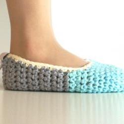 Crochet House Slippers Wit..